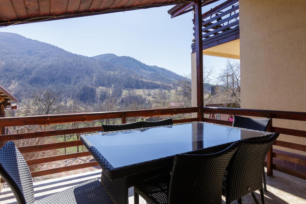 Nook Of Nature Basca Rozilei Exterior photo